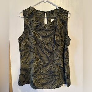 NWT Ann Taylor Ruffle Tank in Olive Green and Navy Blue with Leaf Design - Sz M